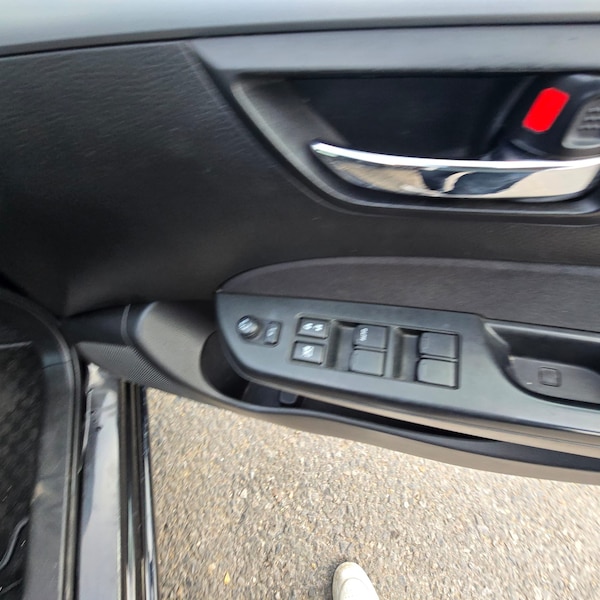 Used Suzuki Swift 2012 for sale - 76199633: Photo 10