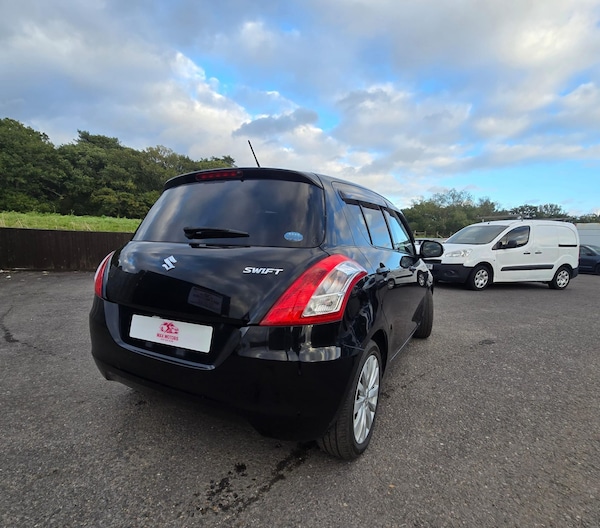 Used Suzuki Swift 2012 for sale - 76199633: Photo 5