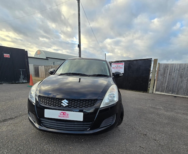 Used Suzuki Swift 2012 for sale - 76199633: Photo 8
