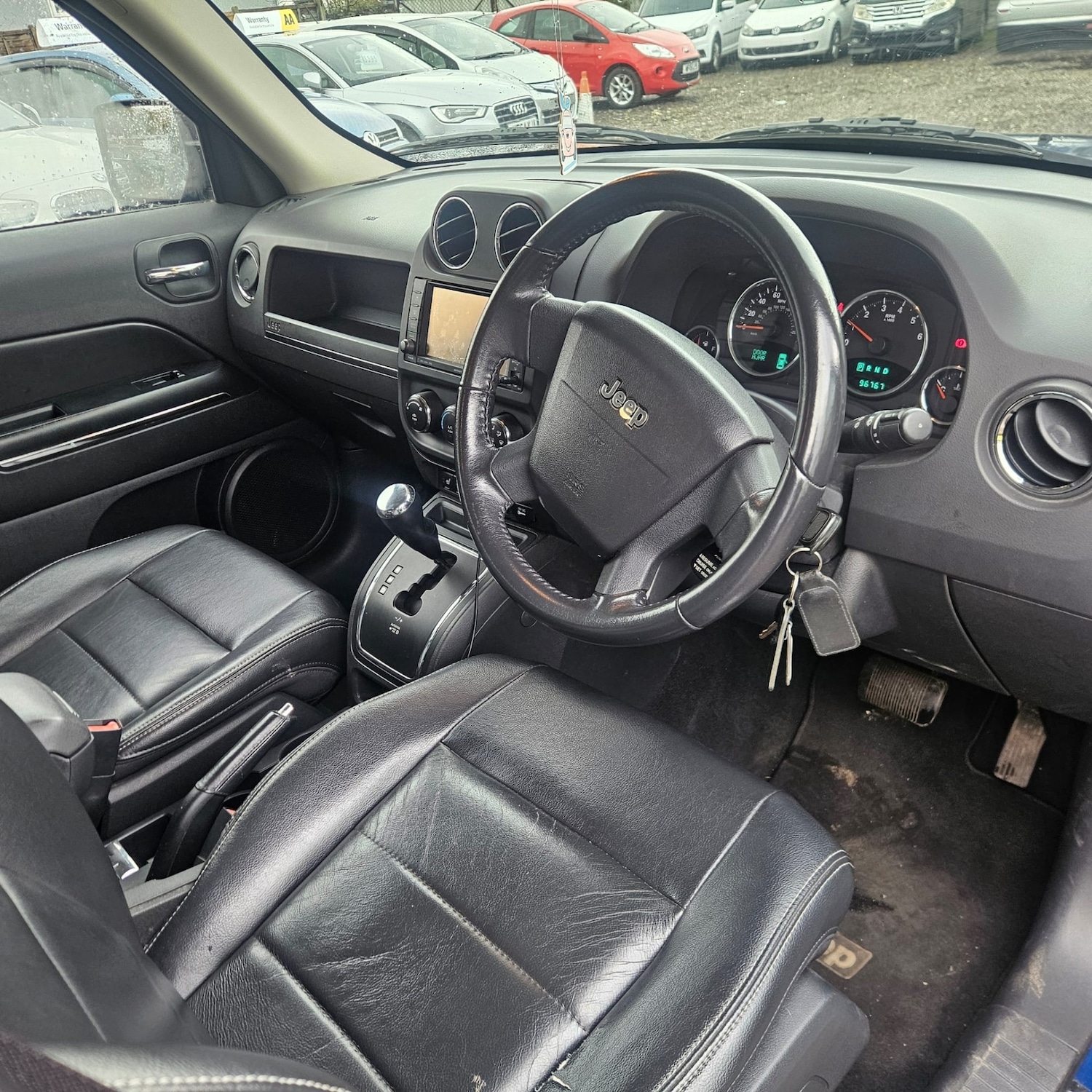 Used Jeep Patriot 2010 for sale - 76625640: Photo 8