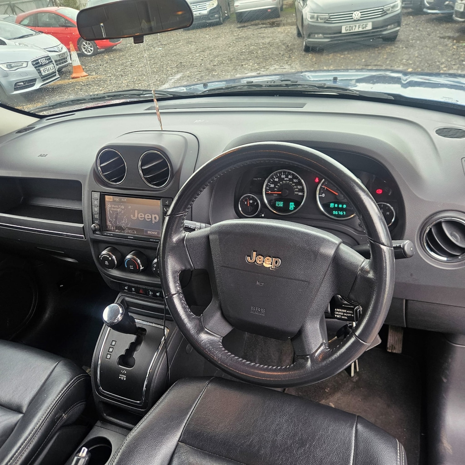 Used Jeep Patriot 2010 for sale - 76625640: Photo 9