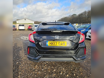 Used Honda Civic 2017 for sale - 76980092: Photo