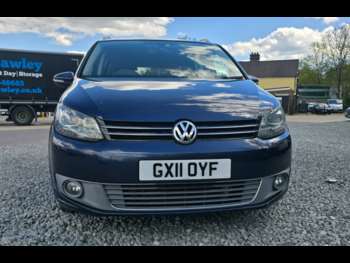 Used Volkswagen Touran 2011 for sale - 74523172: Photo