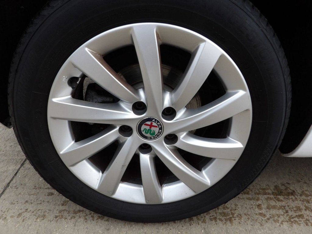 Used Alfa Romeo Giulietta 2016 for sale - 76535917: Photo 22