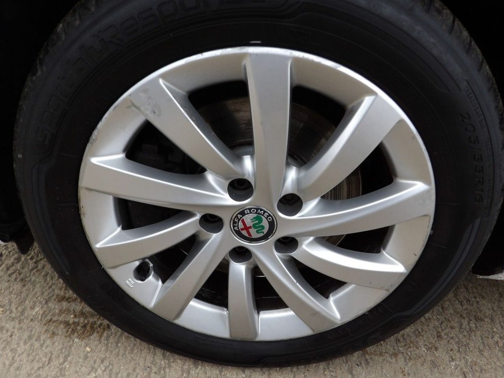 Used Alfa Romeo Giulietta 2016 for sale - 76535917: Photo 23