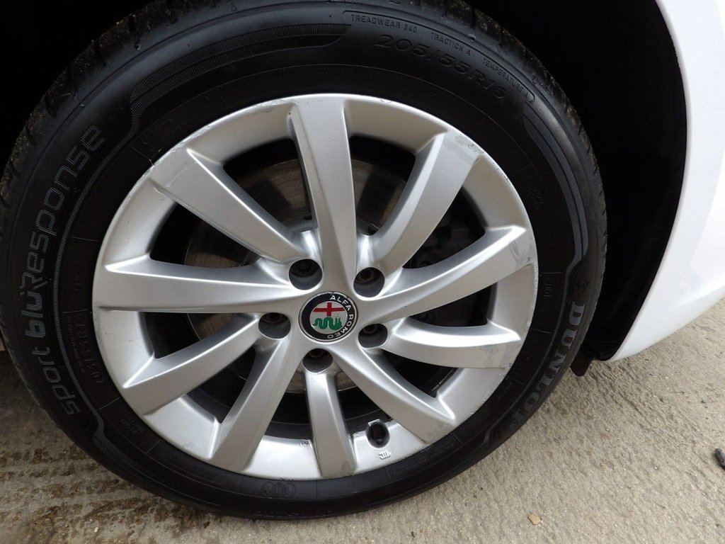 Used Alfa Romeo Giulietta 2016 for sale - 76535917: Photo 24