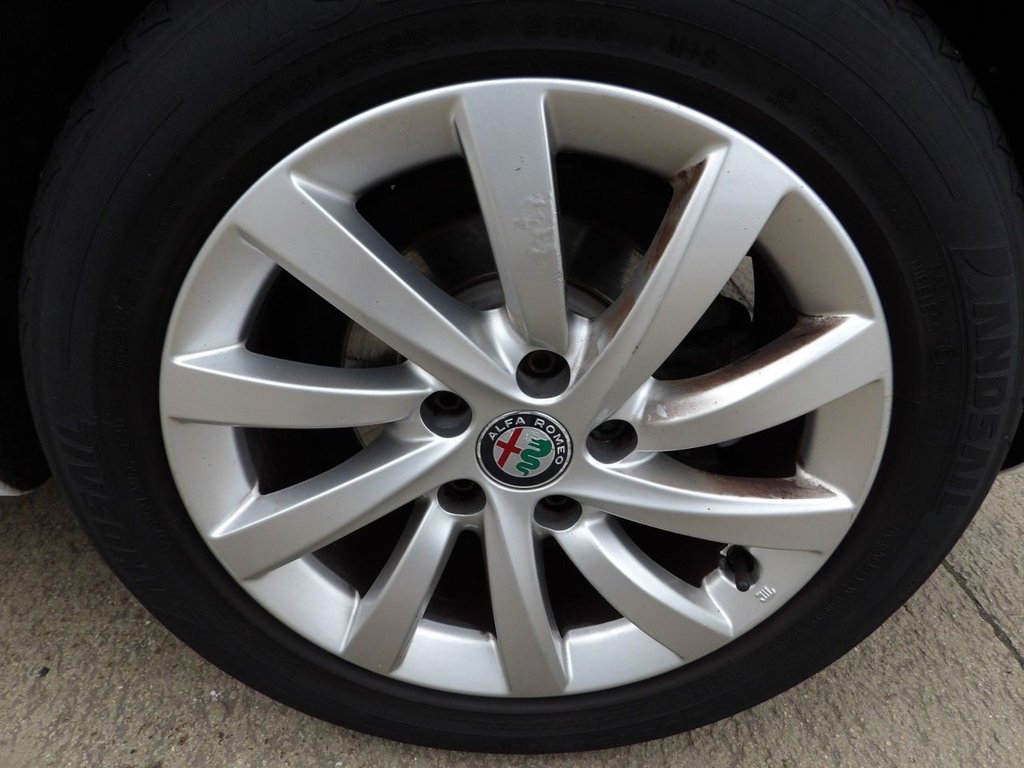 Used Alfa Romeo Giulietta 2016 for sale - 76535917: Photo 27