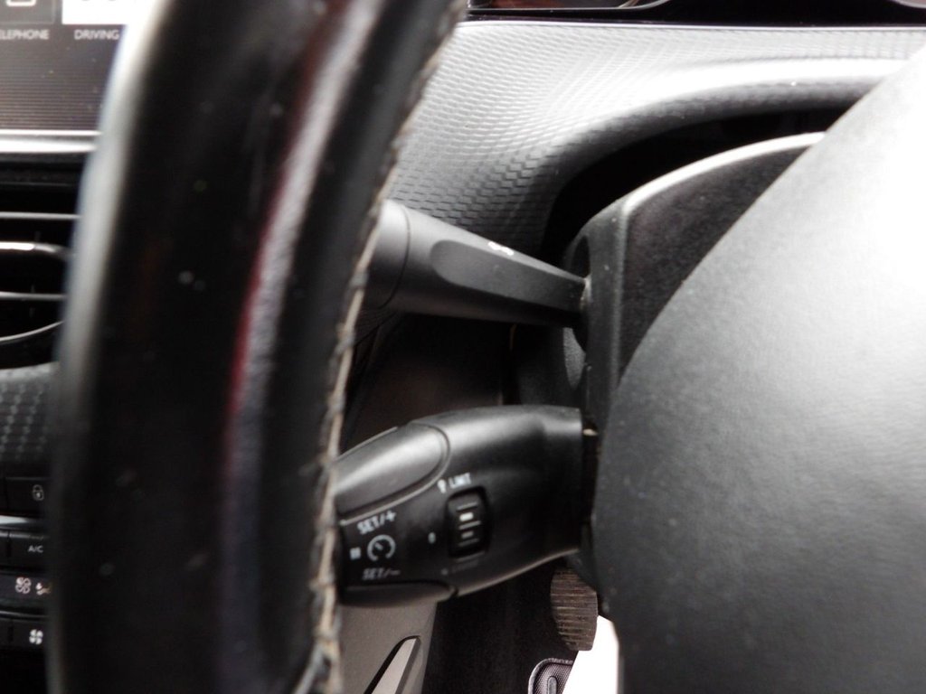 Used Peugeot 2008 2016 for sale - 77642787: Photo 17