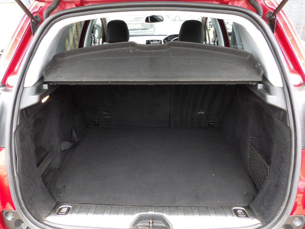 Used Peugeot 2008 2016 for sale - 77642787: Photo 19