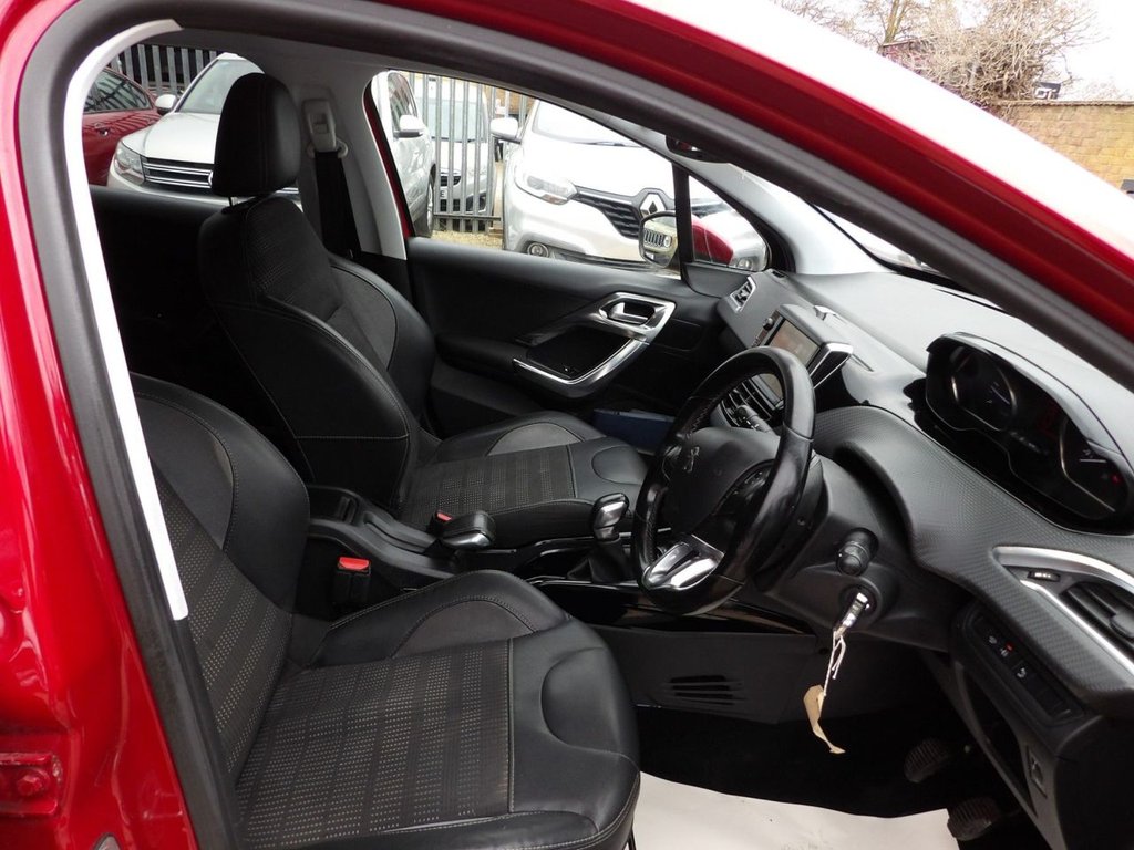 Used Peugeot 2008 2016 for sale - 77642787: Photo 6