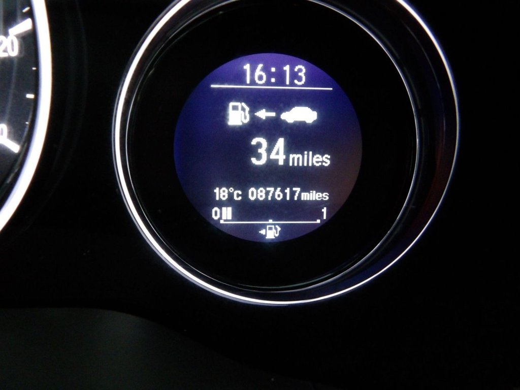 Used Honda HR-V 2017 for sale - 76535907: Photo 12