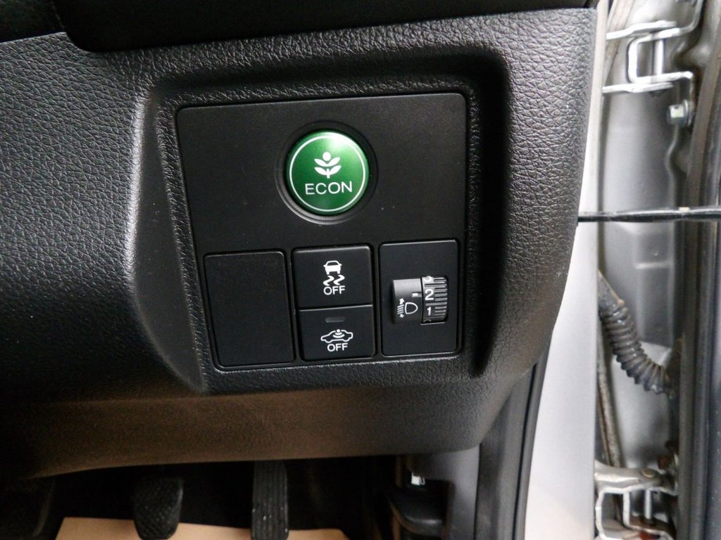 Used Honda HR-V 2017 for sale - 76535907: Photo 15