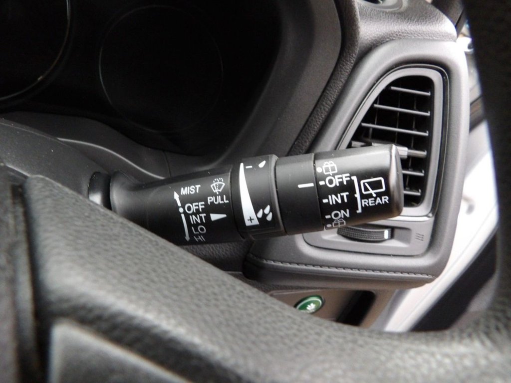 Used Honda HR-V 2017 for sale - 76535907: Photo 19