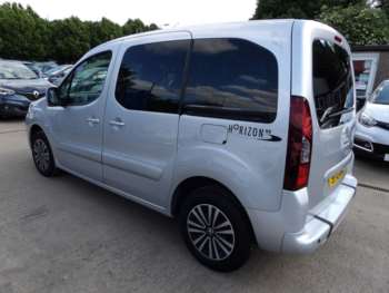 Used Peugeot Partner Tepee 2015 for sale - 74845263: Photo