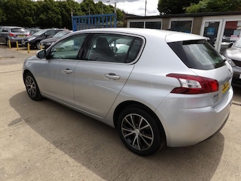 Used Peugeot 308 2015 for sale - 75134974: Photo