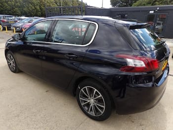 Used Peugeot 308 2016 for sale - 79675544: Photo