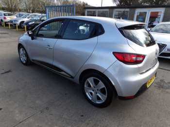 Used Renault Clio 2015 for sale - 74721399: Photo