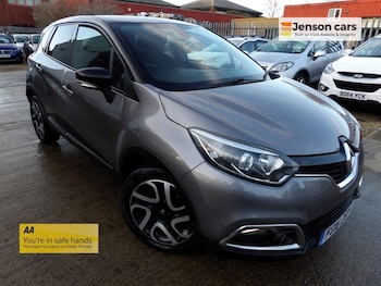 Used Renault Captur 2016 for sale - 77342122: Photo