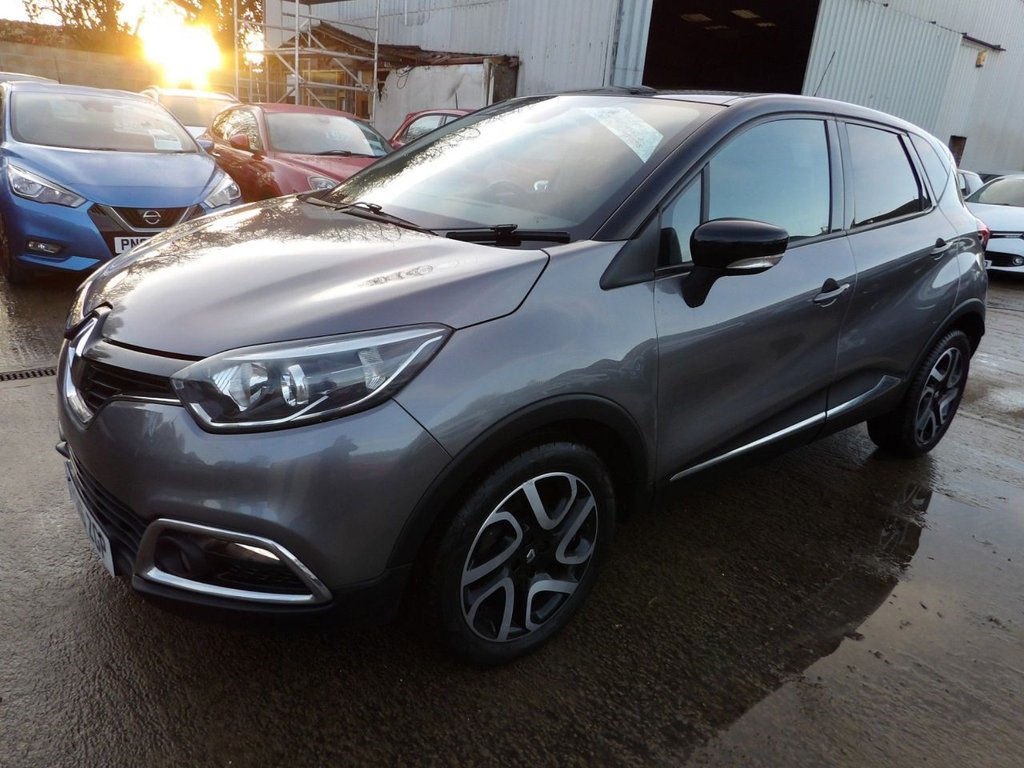 Used Renault Captur 2016 for sale - 77342122: Photo 3