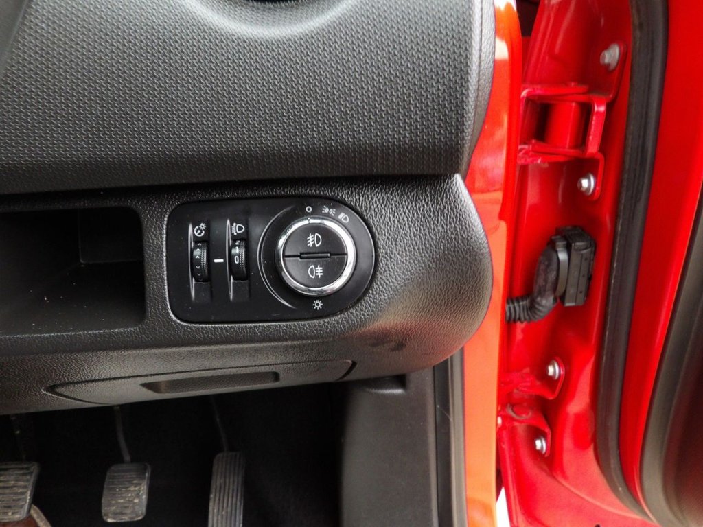 Used Vauxhall Meriva 2015 for sale - 77642833: Photo 18