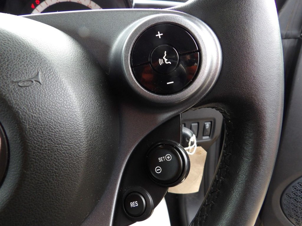 Used smart fortwo 2016 for sale - 77507461: Photo 21