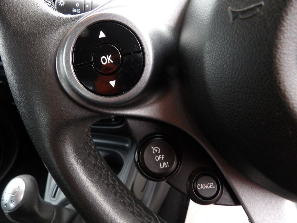 Used smart fortwo 2016 for sale - 77507461: Photo 22