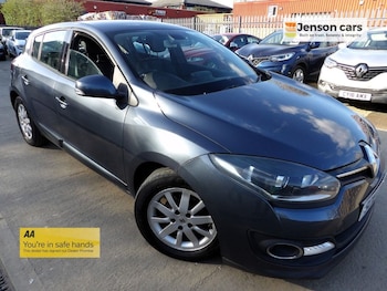 Used Renault Megane 2016 for sale - 78757947: Photo