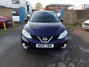 Used Nissan Pulsar 2015 for sale - 76605170: Photo