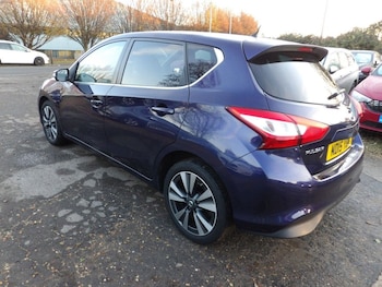 Used Nissan Pulsar 2015 for sale - 76605170: Photo