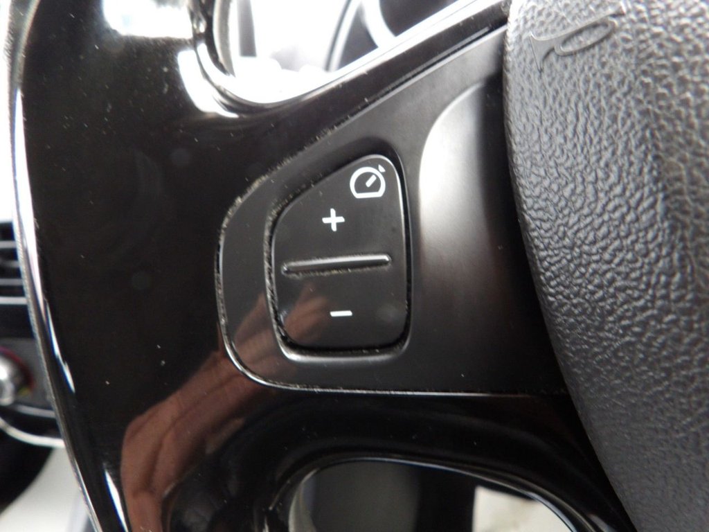 Used Renault Clio 2016 for sale - 76570341: Photo 13