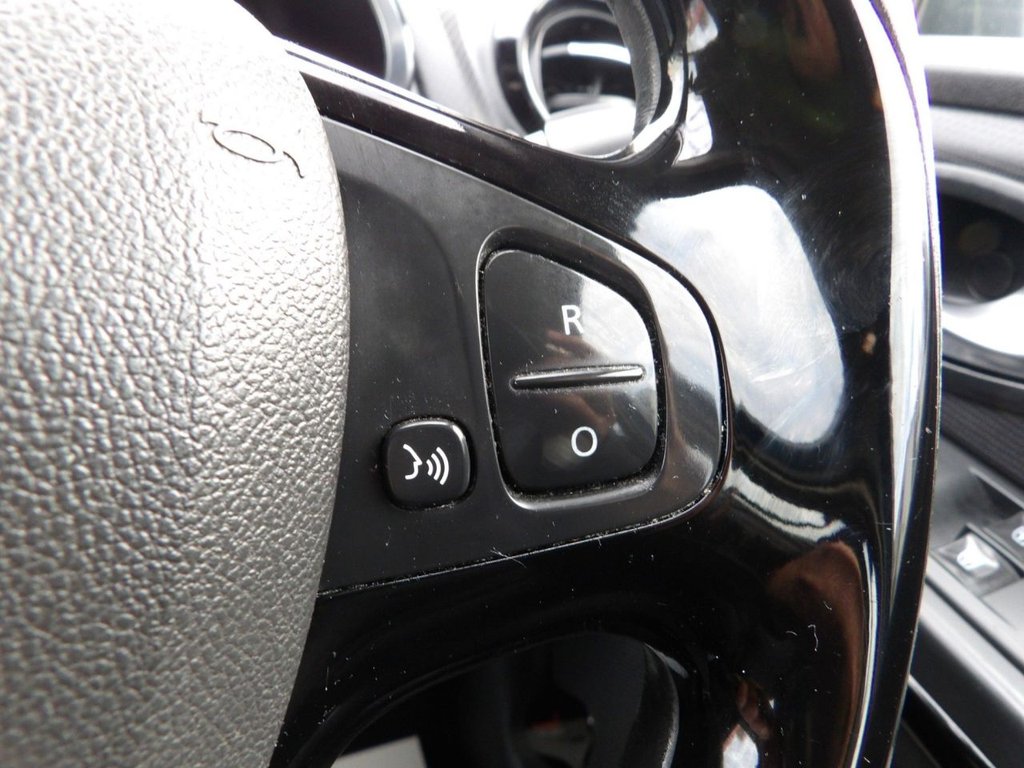 Used Renault Clio 2016 for sale - 76570341: Photo 14