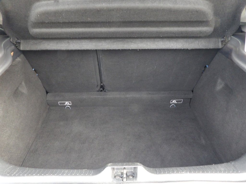 Used Renault Clio 2016 for sale - 76570341: Photo 17