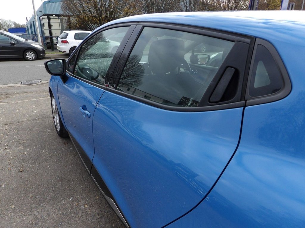 Used Renault Clio 2016 for sale - 76570341: Photo 23