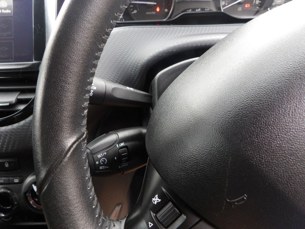 Used Peugeot 2008 2016 for sale - 76535996: Photo 15