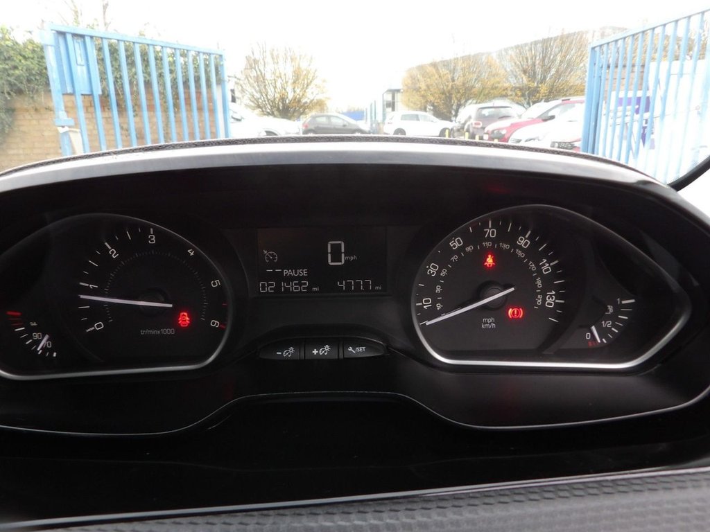 Used Peugeot 2008 2016 for sale - 76535996: Photo 18