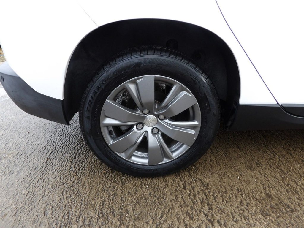 Used Peugeot 2008 2016 for sale - 76535996: Photo 22