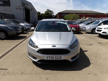 Used Ford Focus 2015 for sale - 75092677: Photo