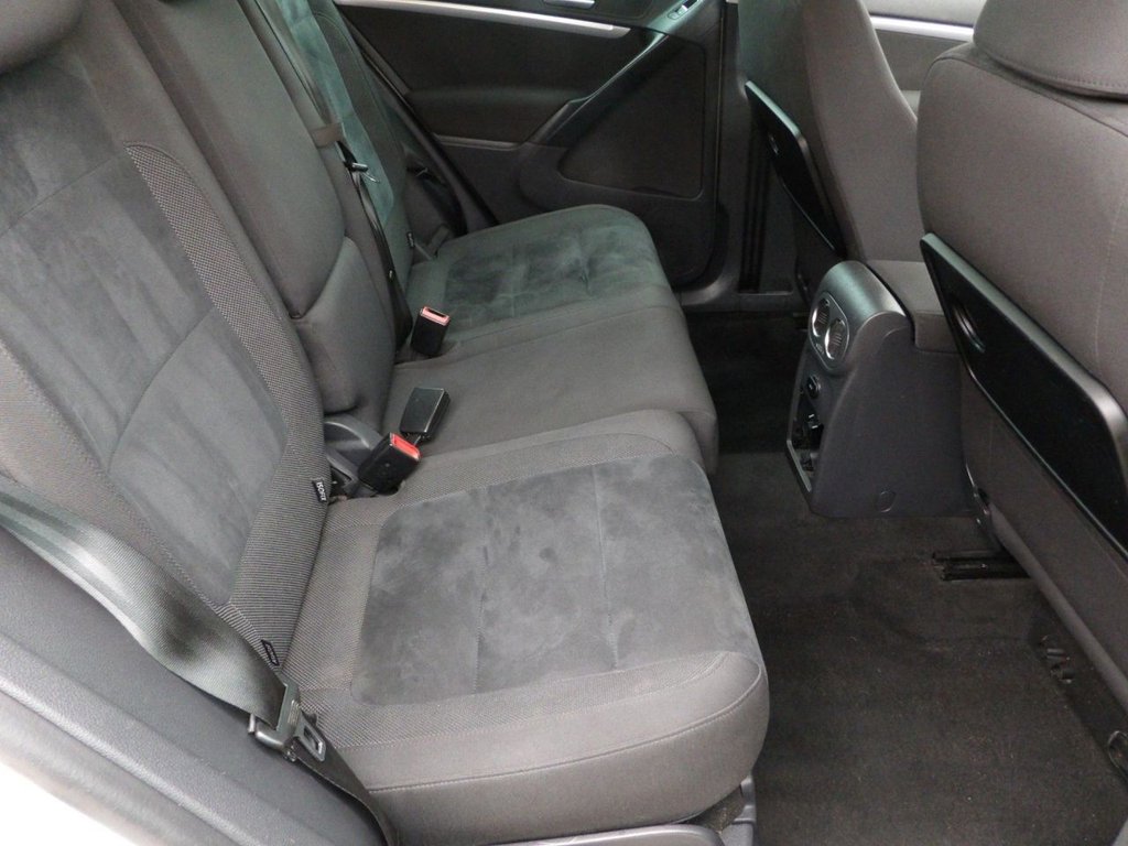 Used Volkswagen Tiguan 2015 for sale - 77507507: Photo 9