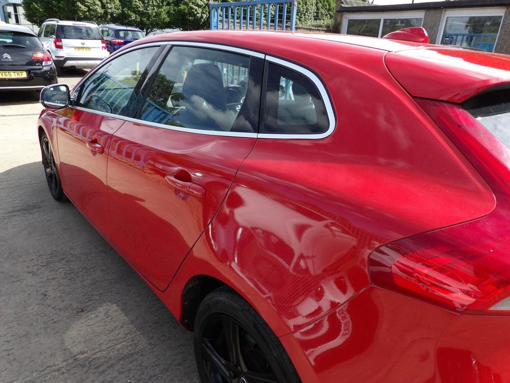 Used Volvo V40 2015 for sale - 77072544: Photo 20