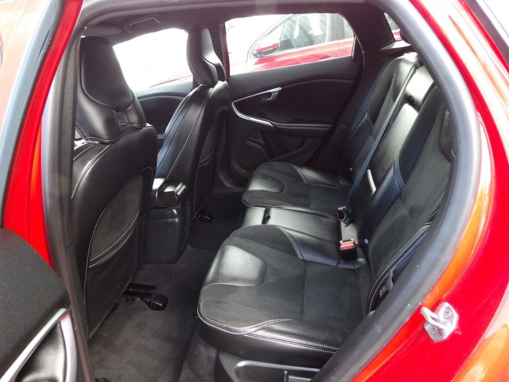 Used Volvo V40 2015 for sale - 77072544: Photo 9