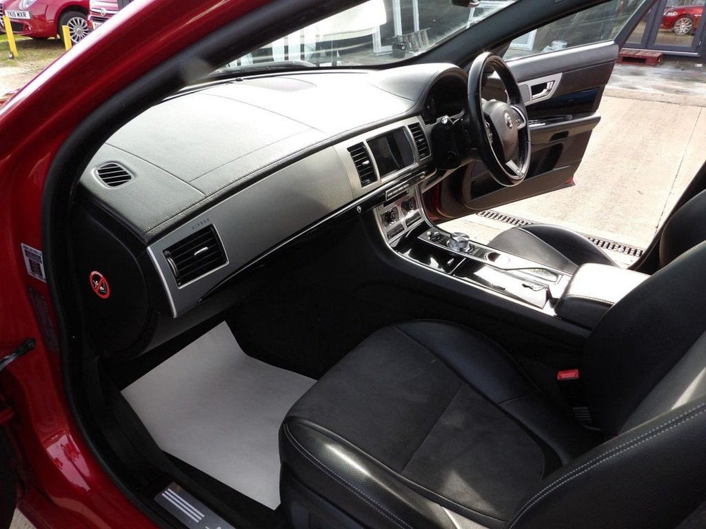 Used Jaguar XF 2014 for sale - 77583518: Photo 6