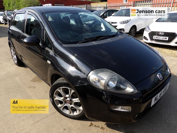 Used Fiat Punto 2016 for sale - 74552507: Photo 1