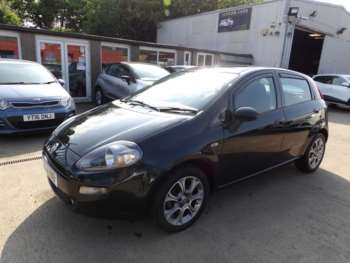 Used Fiat Punto 2016 for sale - 74552507: Photo