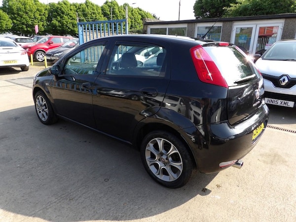 Used Fiat Punto 2016 for sale - 74552507: Photo 4
