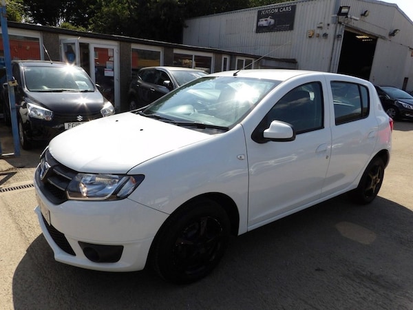Used Dacia Sandero 2015 for sale - 75207003: Photo 3