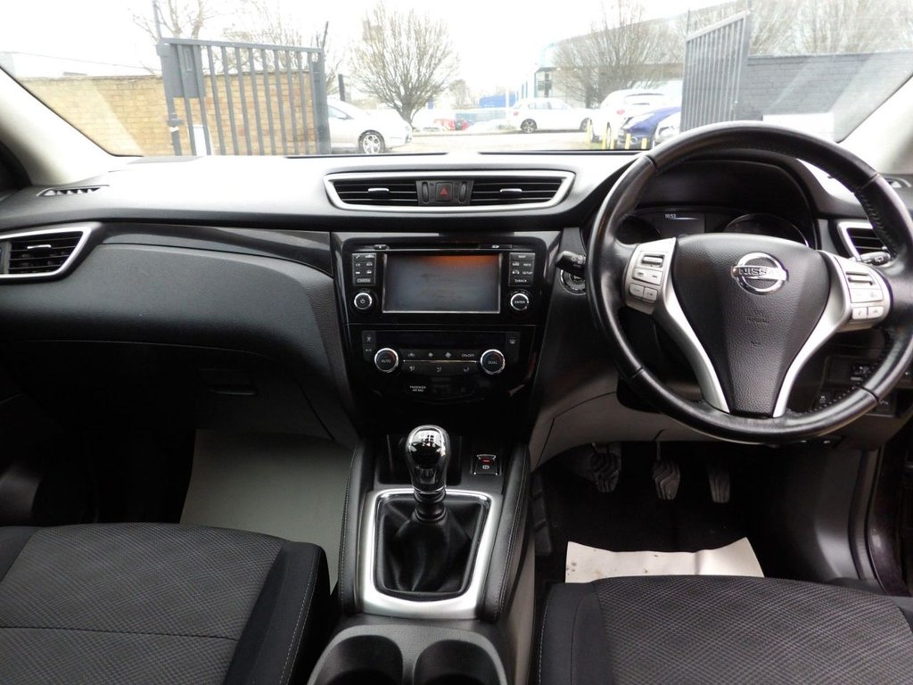Used Nissan Qashqai 2015 for sale - 77342114: Photo 10