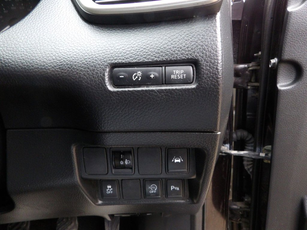 Used Nissan Qashqai 2015 for sale - 77342114: Photo 12