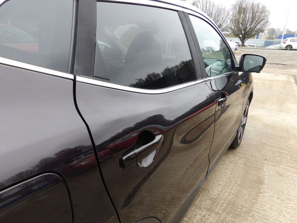 Used Nissan Qashqai 2015 for sale - 77342114: Photo 20