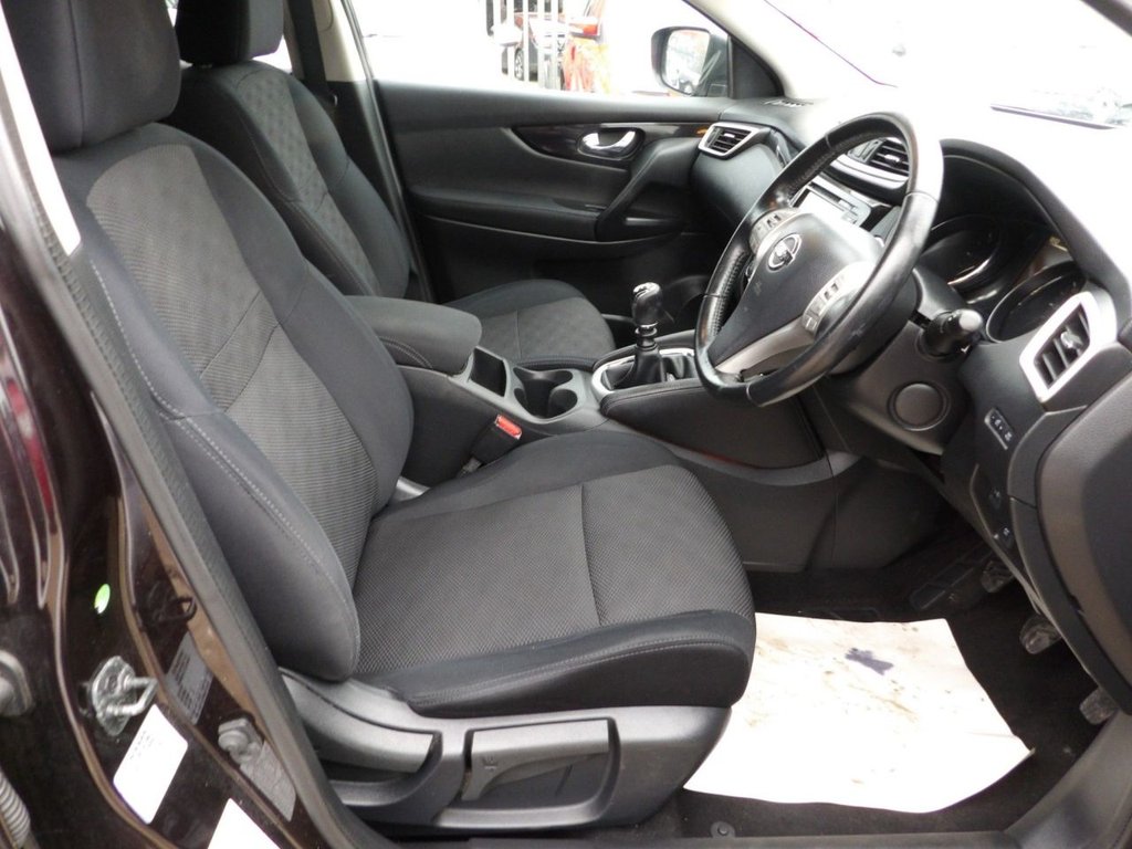 Used Nissan Qashqai 2015 for sale - 77342114: Photo 8