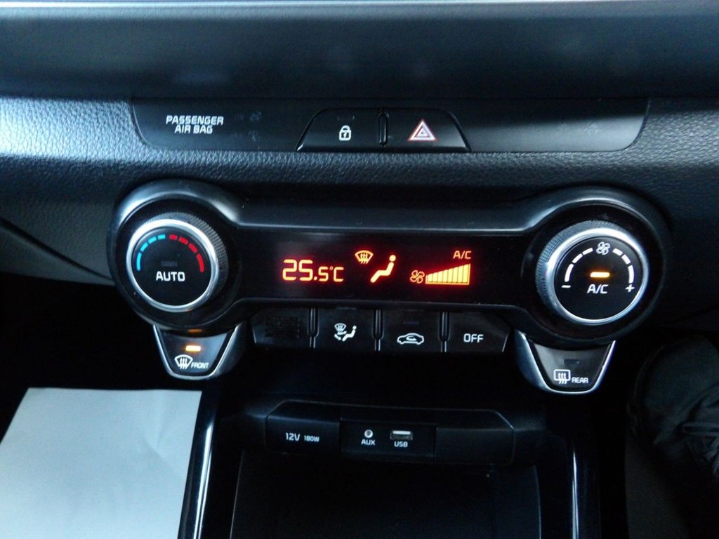 Used Kia Stonic 2019 for sale - 76617855: Photo 13